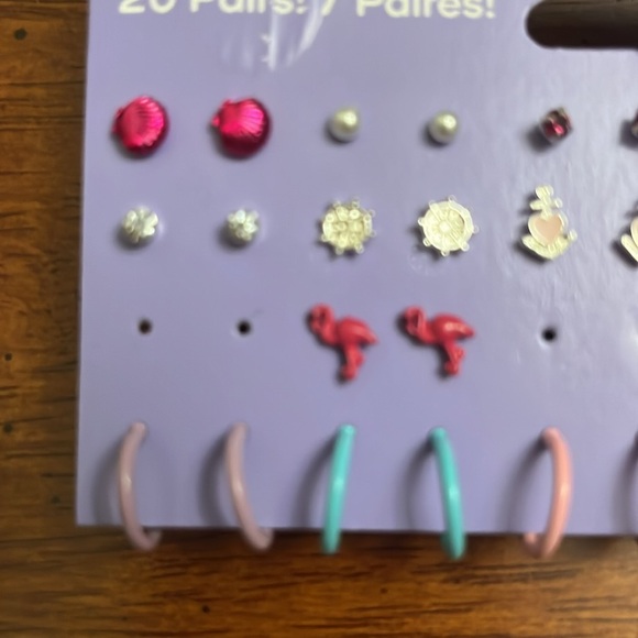 Claire’s Sensitive Solutions Beach Themed Earrings 17 new pairs - Picture 2 of 7